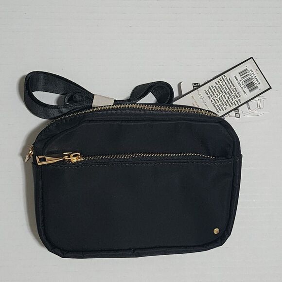 Violet Ray Handbags - NWT $50 Violet Ray New York Black Sling Crossbody Pouch Bag Convertible Style